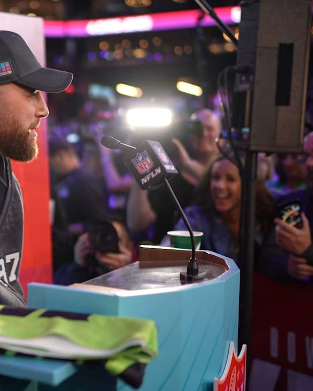 FB_Travis Kelce Full Interview